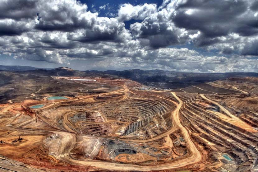 معدن و اکتشاف